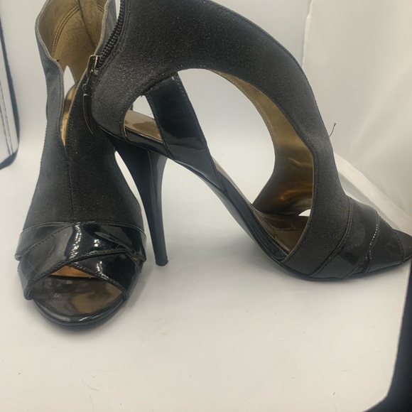 Guess Black Sparkle 4 inch heels. Comfy Gently Used. - Picture 2 of 4